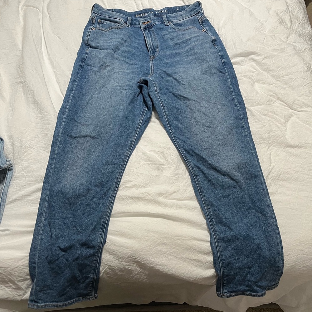 AE curvy mom jean size 14